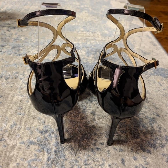 Jimmy Choo Ivette 90 Patent Sandal - Picture 5 of 6